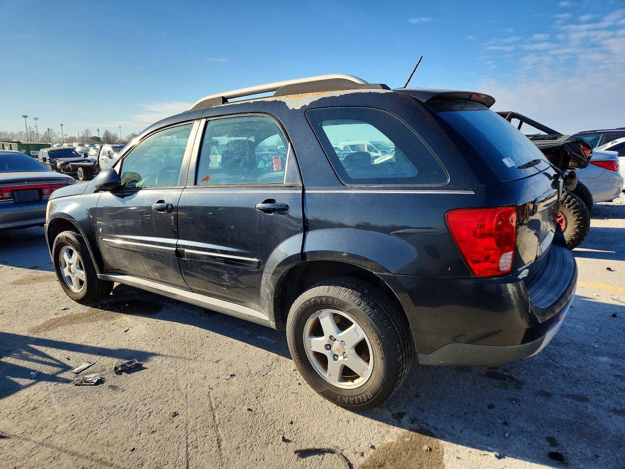 2009 PONTIAC TORRENT photo 2