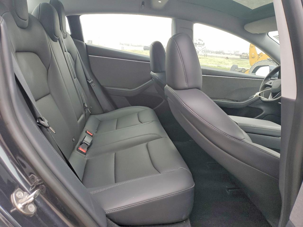 2024 TESLA MODEL 3 photo 10