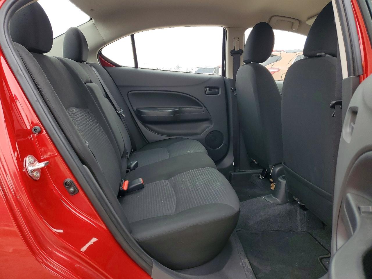 2024 MITSUBISHI MIRAGE G4 ES photo 31