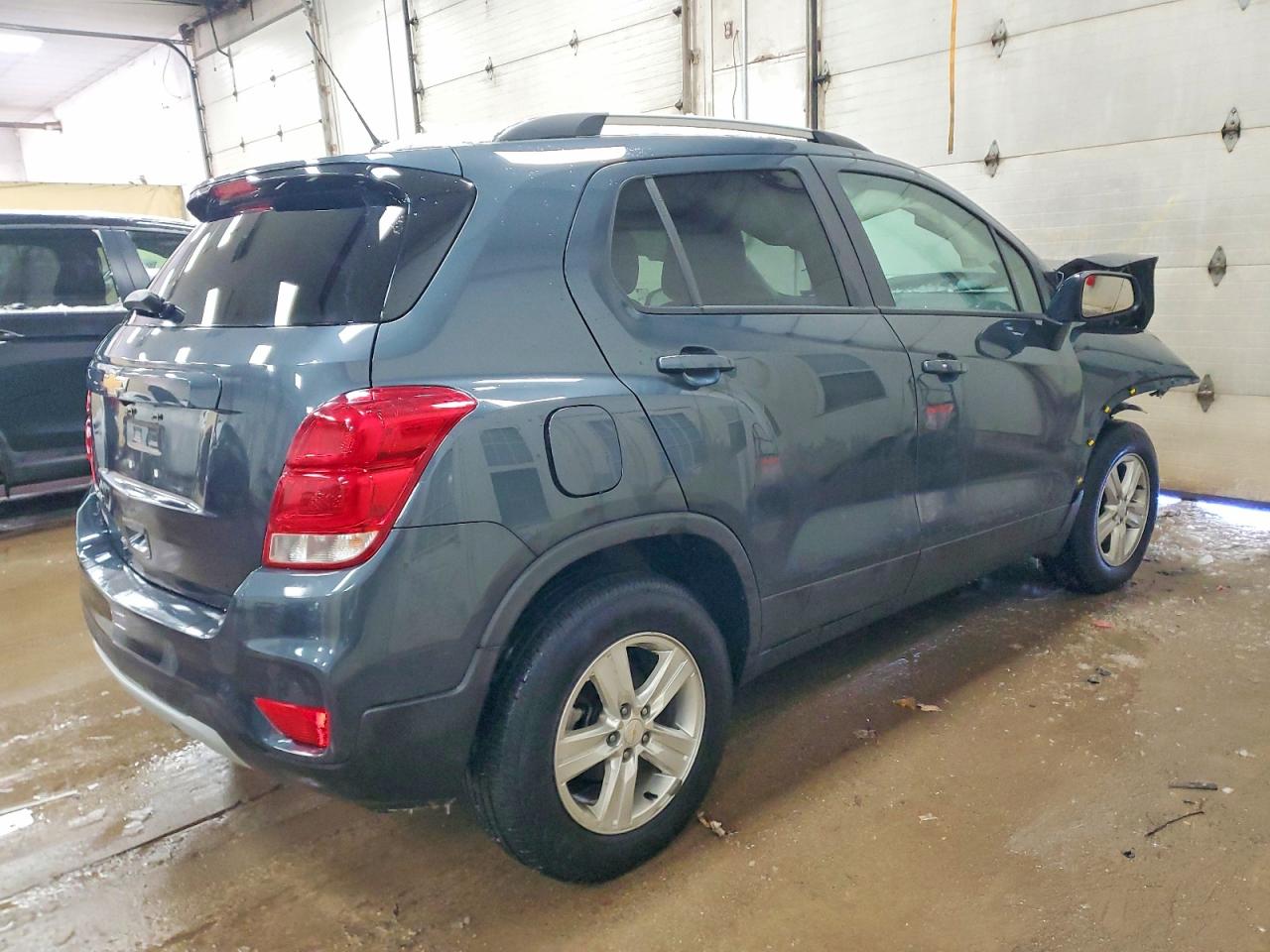 2021 CHEVROLET TRAX 1LT photo 3