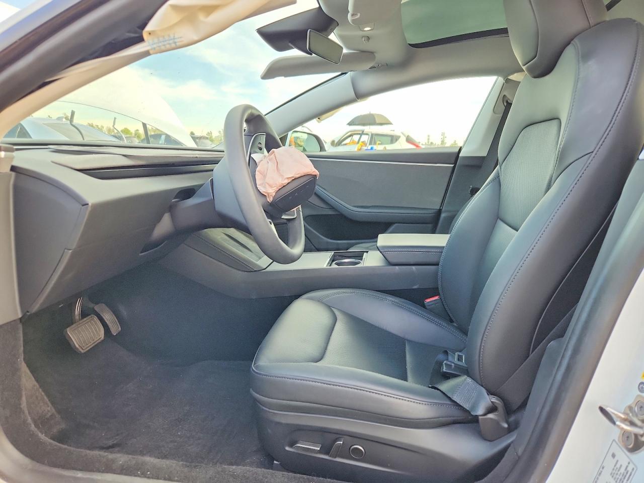 2024 TESLA MODEL 3 photo 7