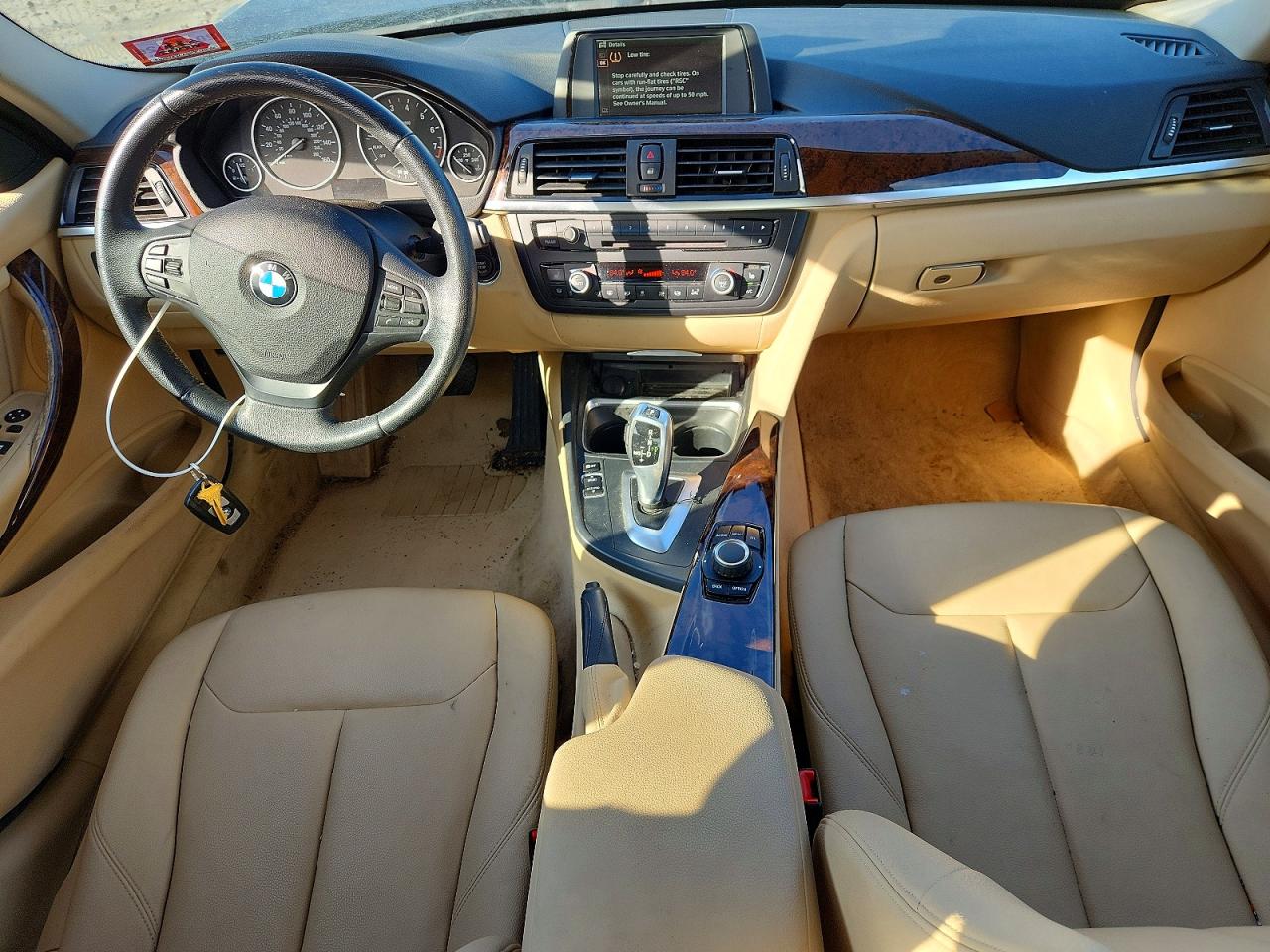 2014 BMW 320 photo 22