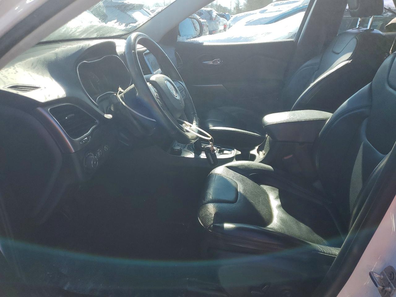 2019 JEEP CHEROKEE LIMITED photo 7