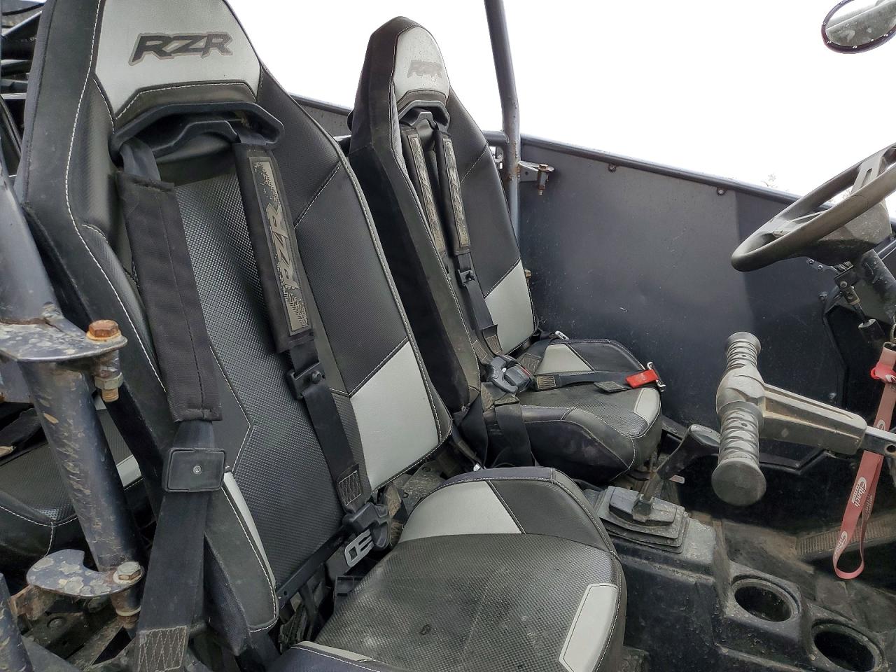 2014 POLARIS RZR 1000 UTILITY VEHICLE photo 9