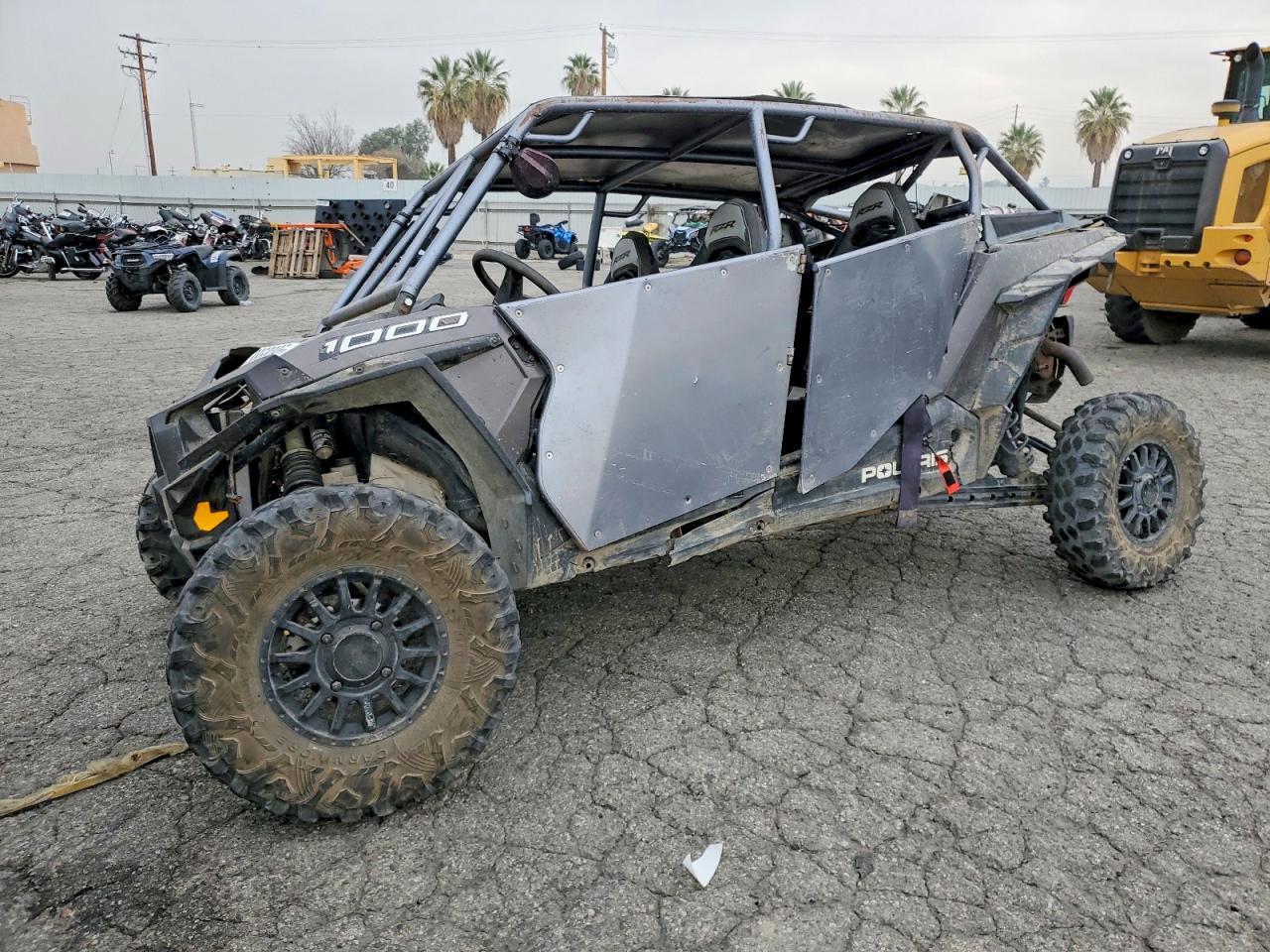 2014 POLARIS RZR 1000 UTILITY VEHICLE photo 3