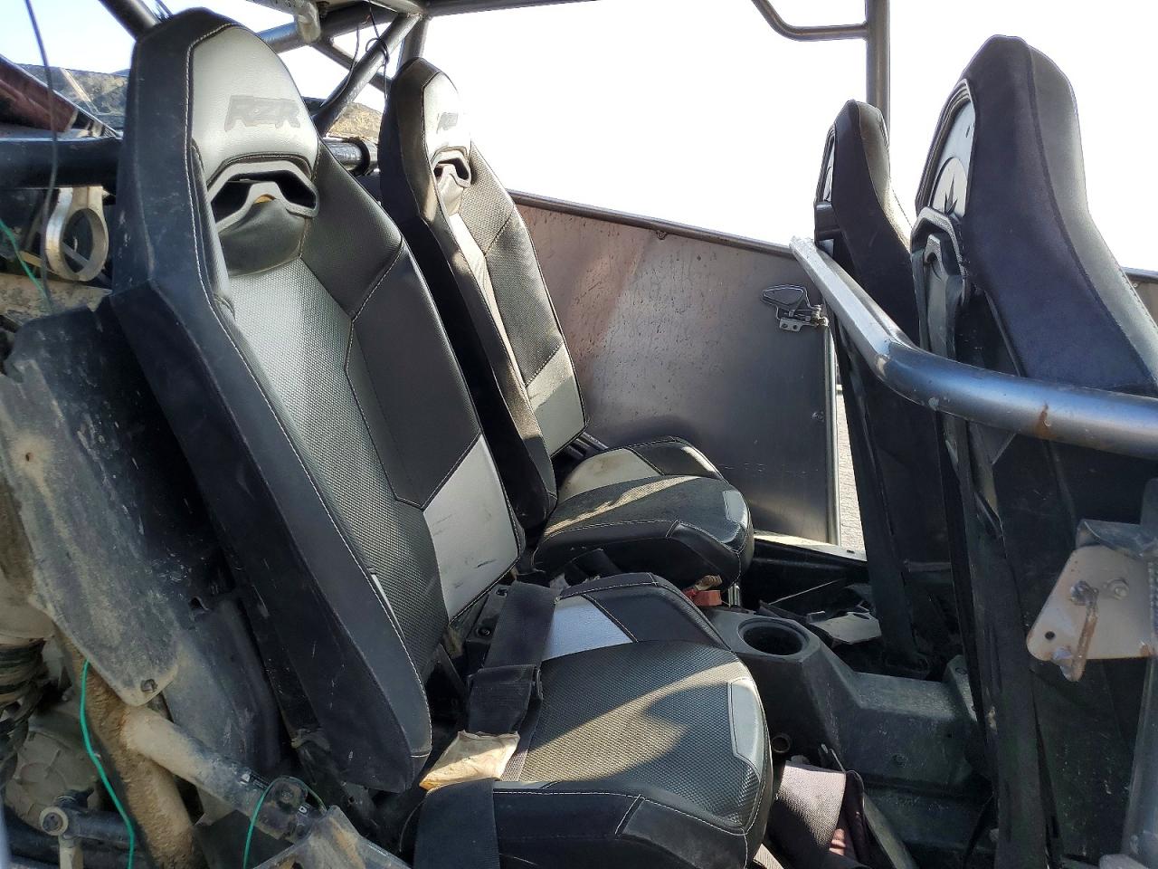 2014 POLARIS RZR 1000 UTILITY VEHICLE photo 11