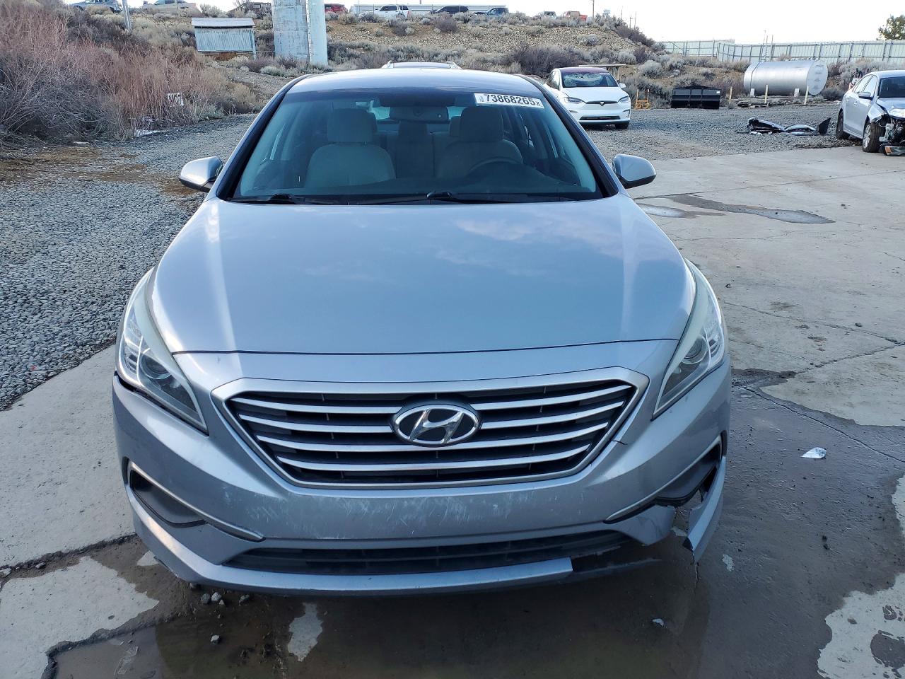 2017 HYUNDAI SONATA SE photo 5