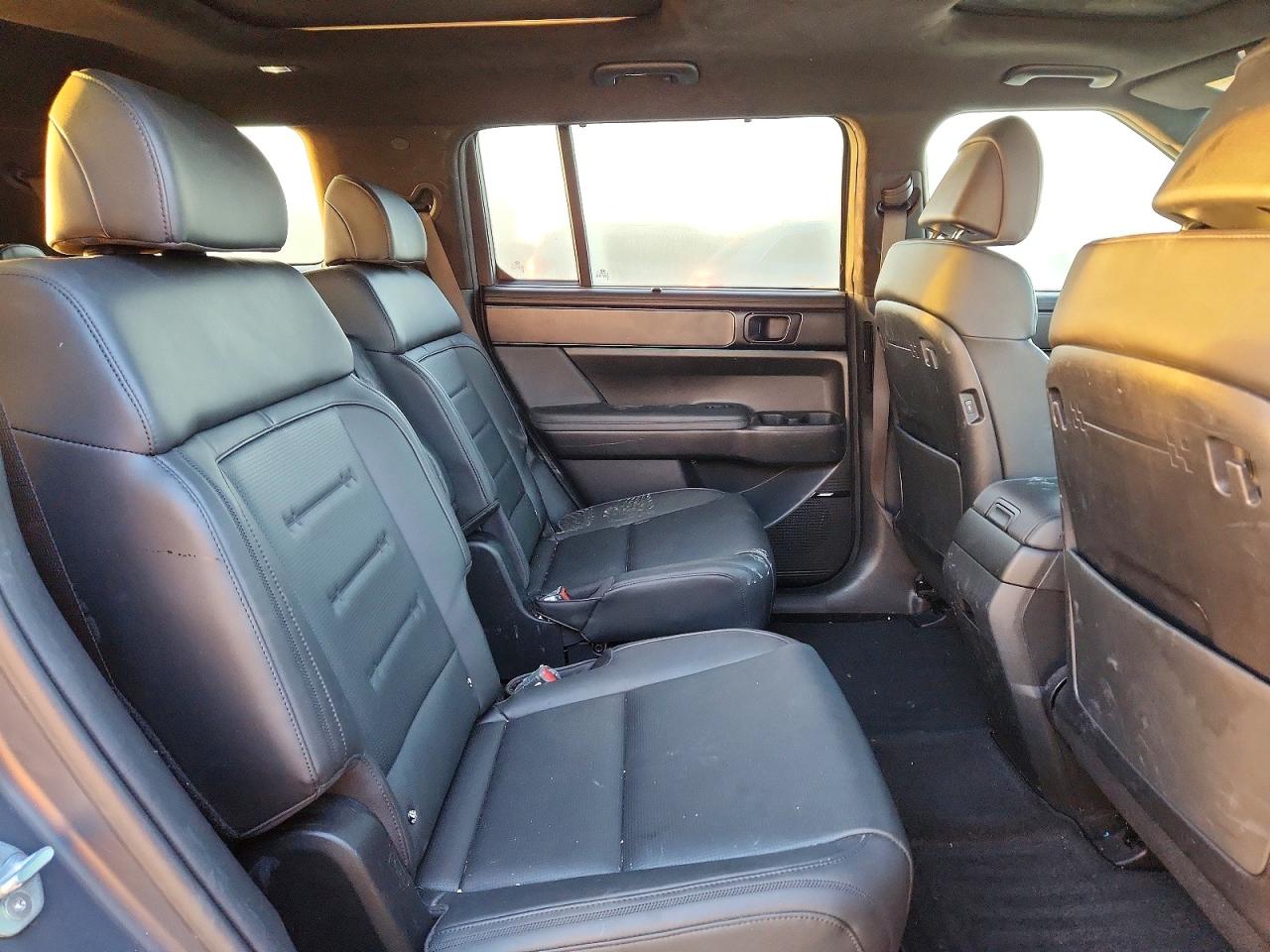 2025 HYUNDAI SANTA FE photo 11