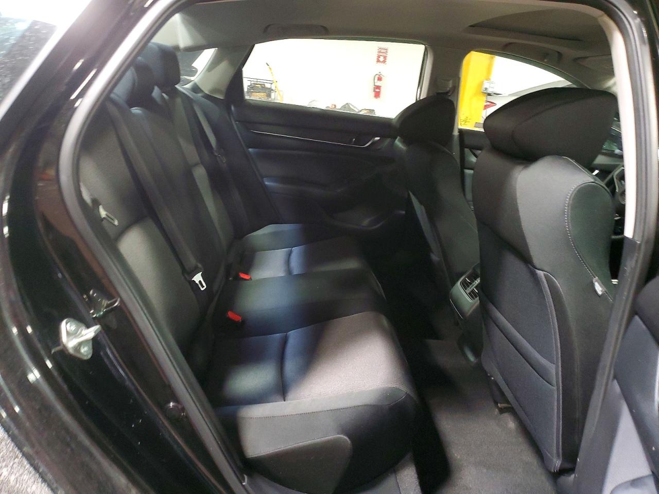 2018 HONDA ACCORD HYBRID EX photo 19