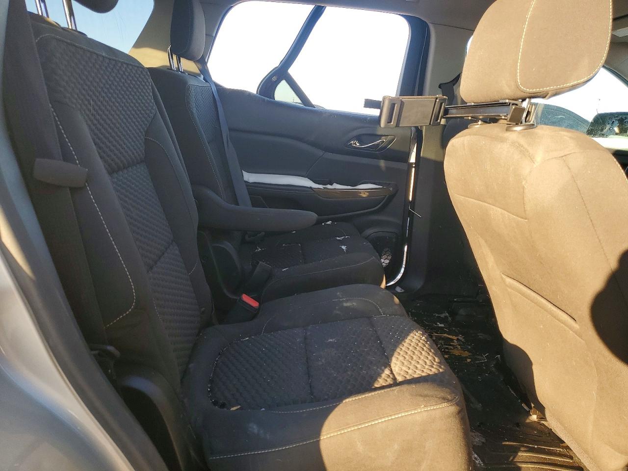 2017 GMC ACADIA SLE photo 28
