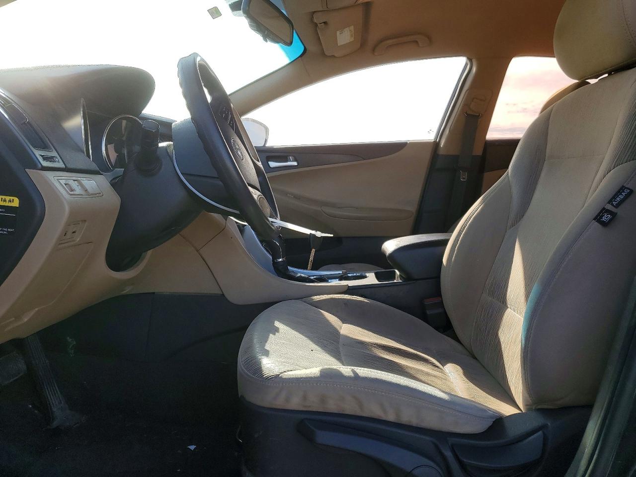 2012 HYUNDAI SONATA GLS photo 7