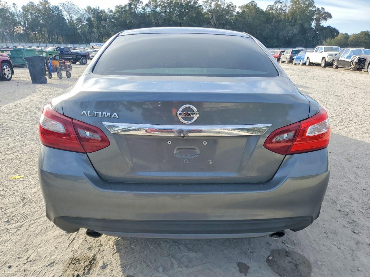 2018 NISSAN ALTIMA photo 6