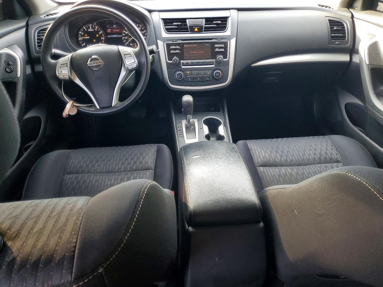 2018 NISSAN ALTIMA photo 8