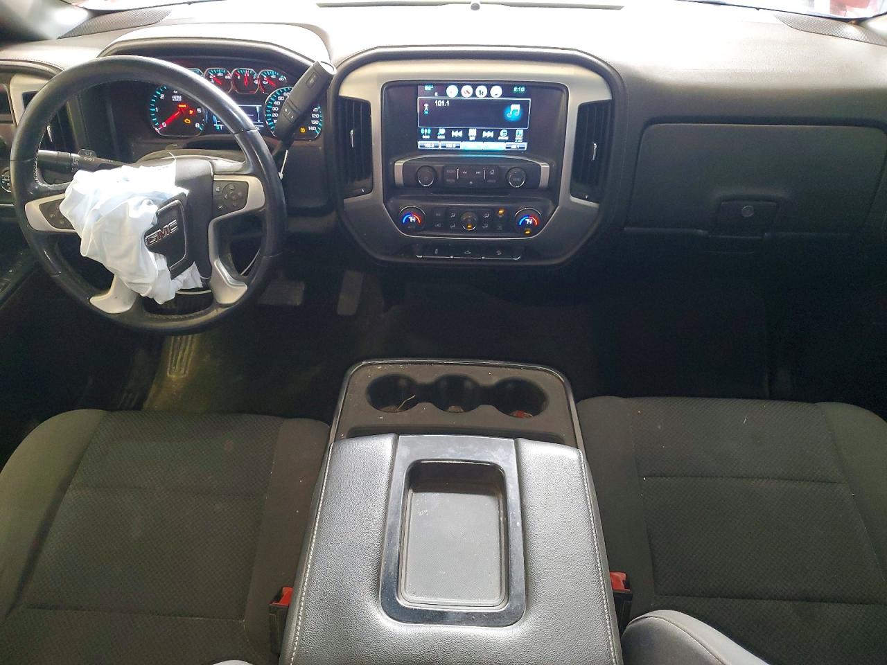 2017 GMC SIERRA photo 8
