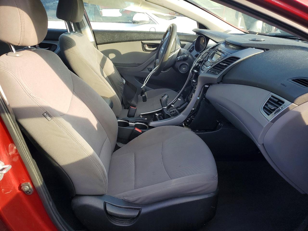 2015 HYUNDAI ELANTRA SE photo 13