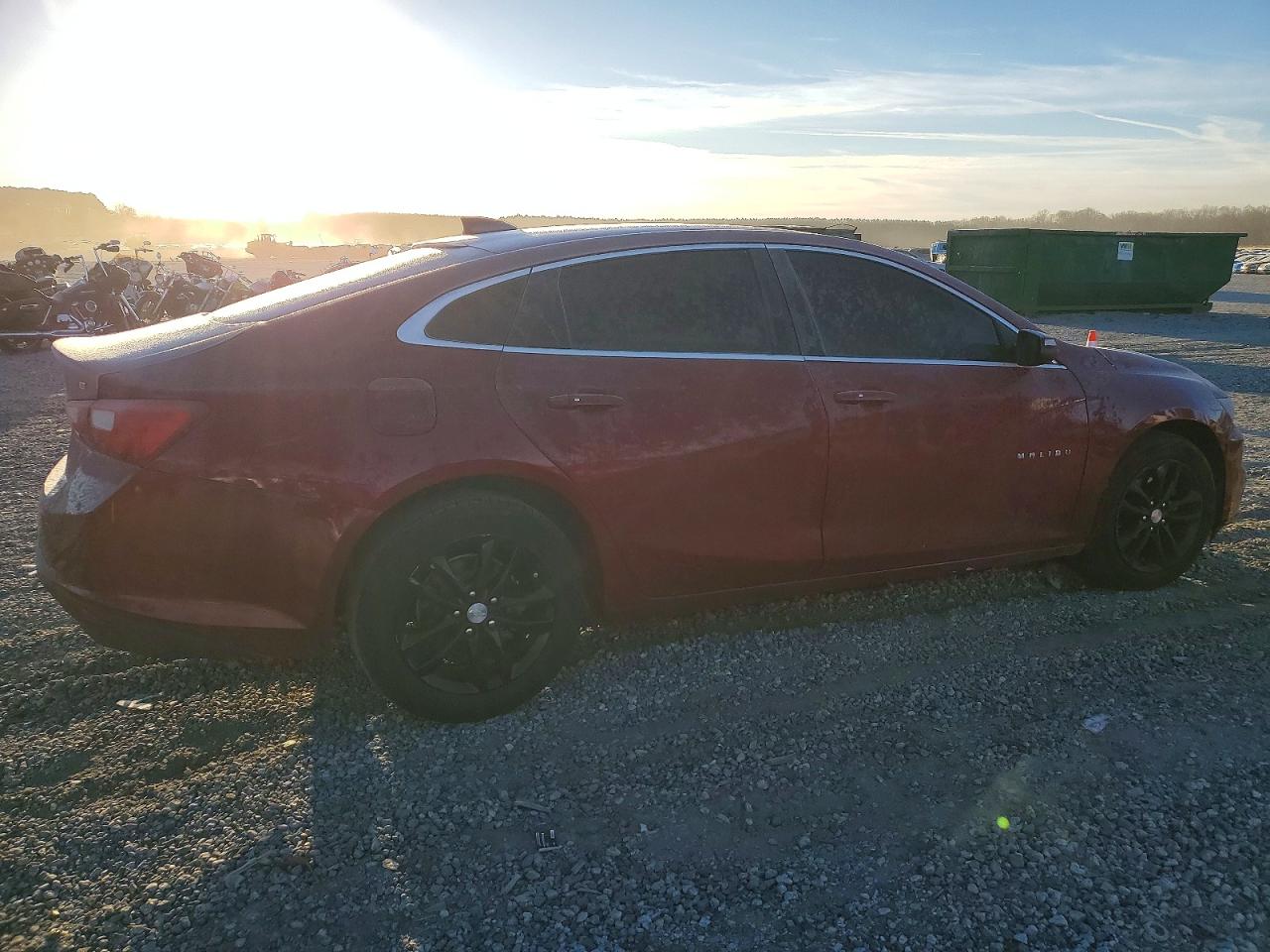 2018 CHEVROLET MALIBU LT photo 7