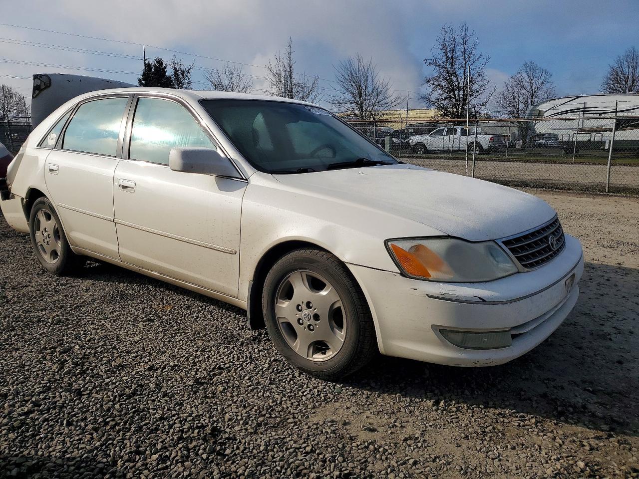 2003 TOYOTA AVALON XLS photo 4