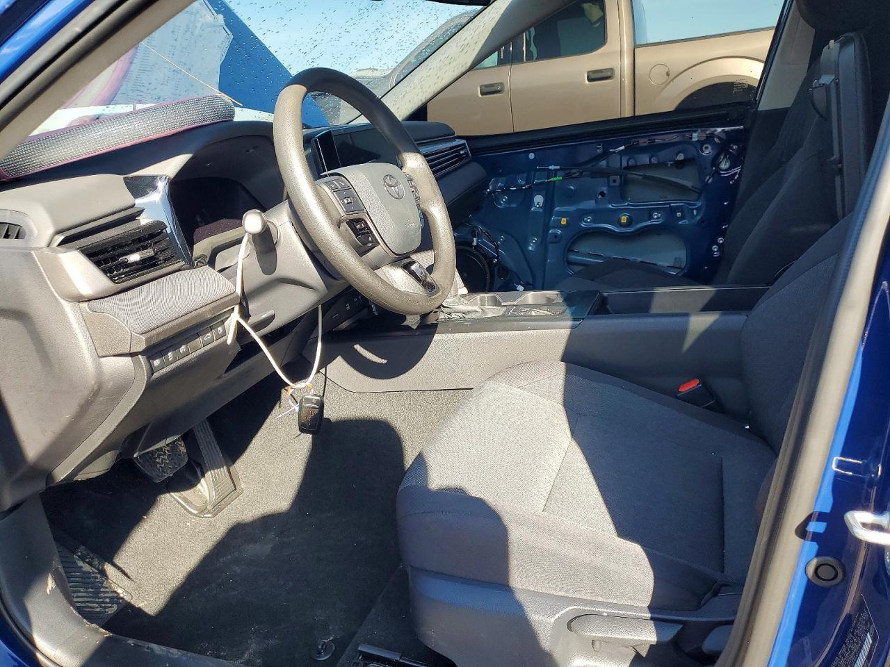 2025 TOYOTA CAMRY XSE photo 7
