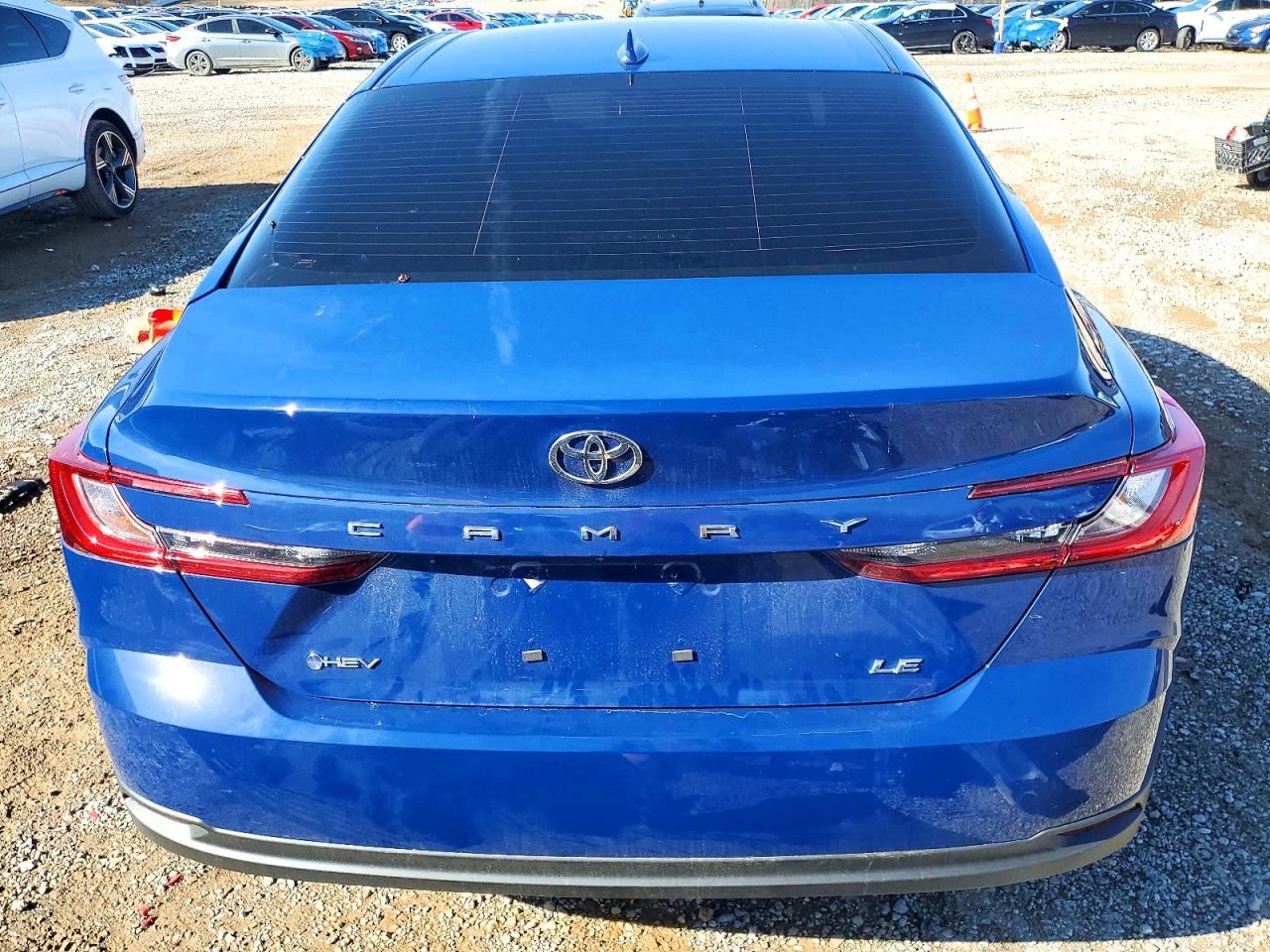 2025 TOYOTA CAMRY XSE photo 6