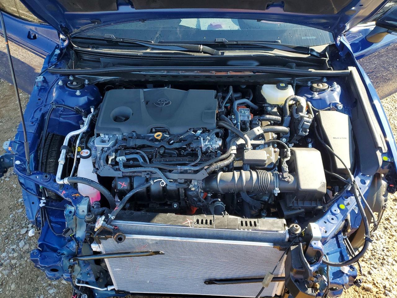 2025 TOYOTA CAMRY XSE photo 11