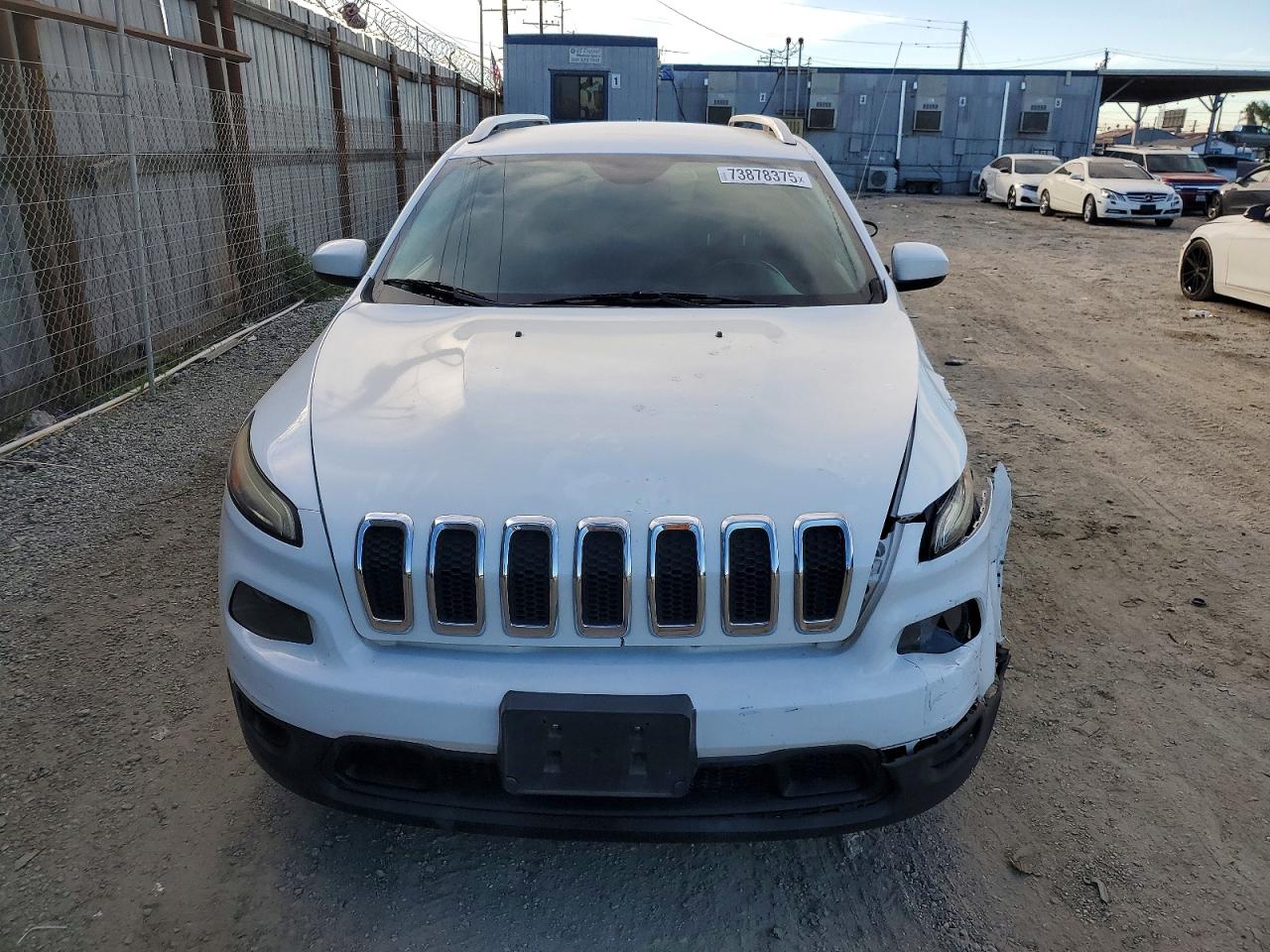 2015 JEEP CHEROKEE LATITUDE photo 5