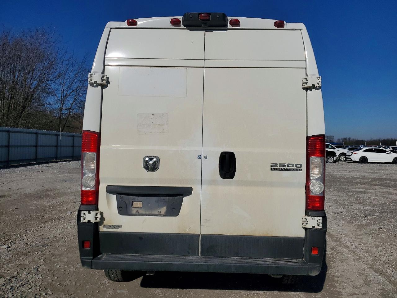 2023 RAM PROMASTER 2500 DELIVERY VAN photo 11