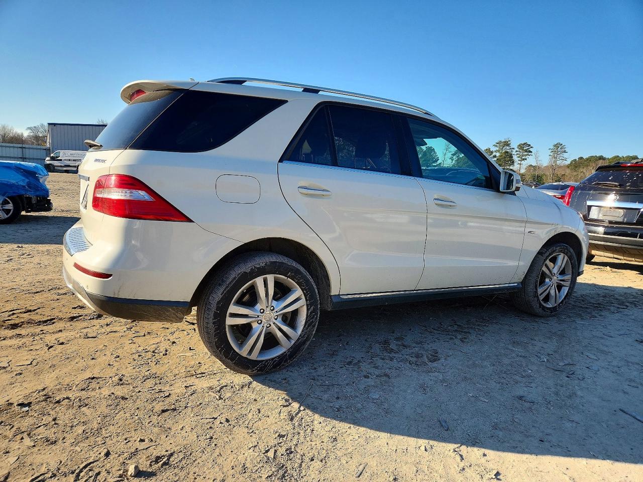 2012 MERCEDES-BENZ ML 350 BLUETEC photo 3
