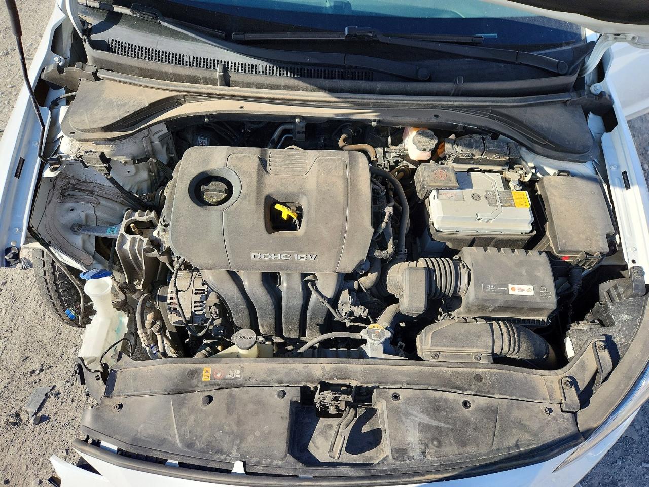 2017 HYUNDAI ELANTRA SE photo 11