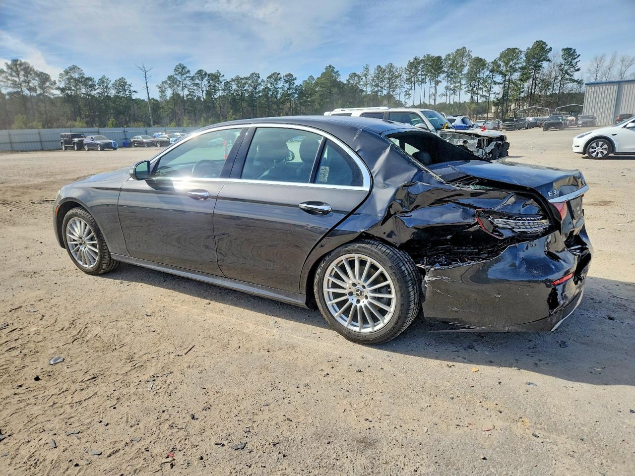 2022 MERCEDES-BENZ E 350 photo 3