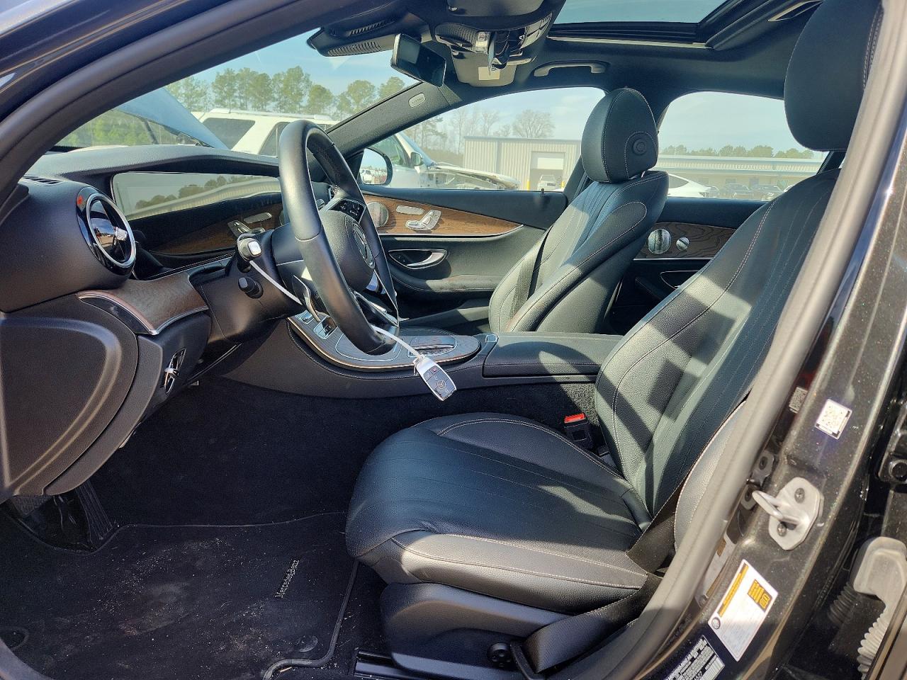 2022 MERCEDES-BENZ E 350 photo 13