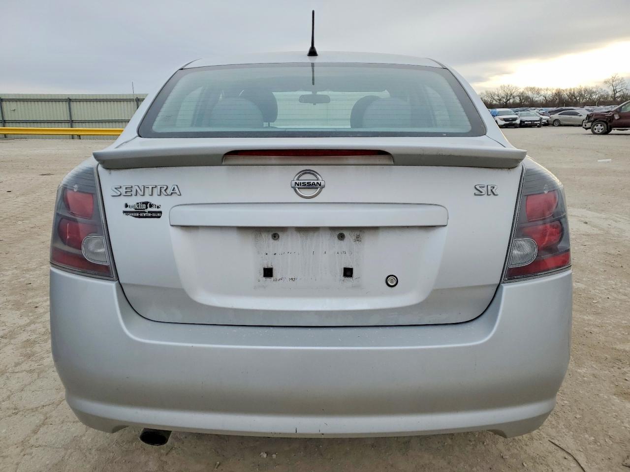 2011 NISSAN SENTRA 2.0 photo 16