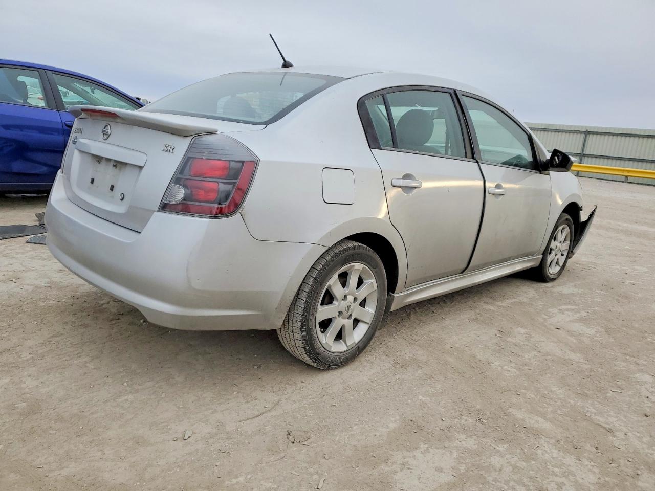 2011 NISSAN SENTRA 2.0 photo 7