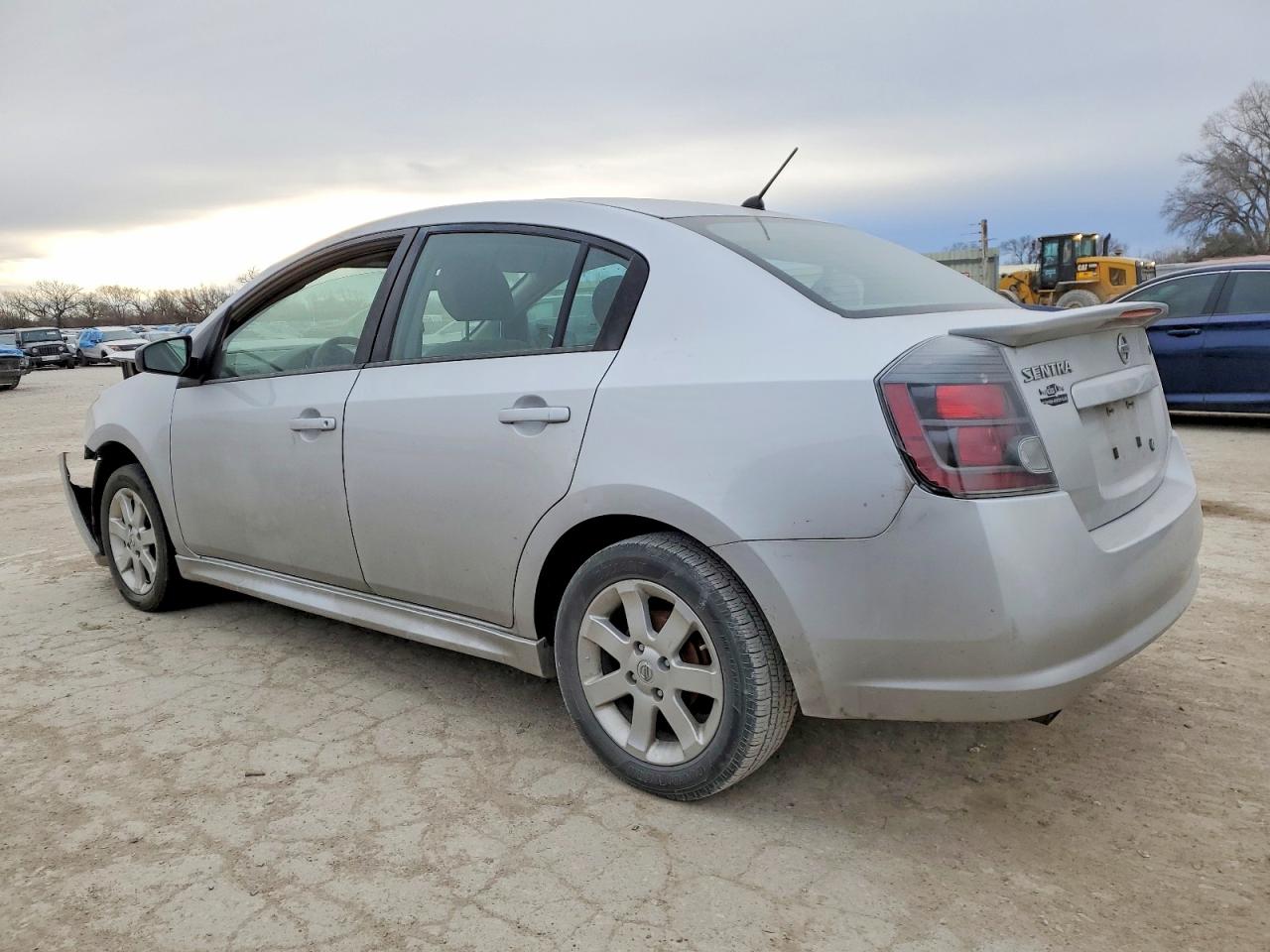 2011 NISSAN SENTRA 2.0 photo 4