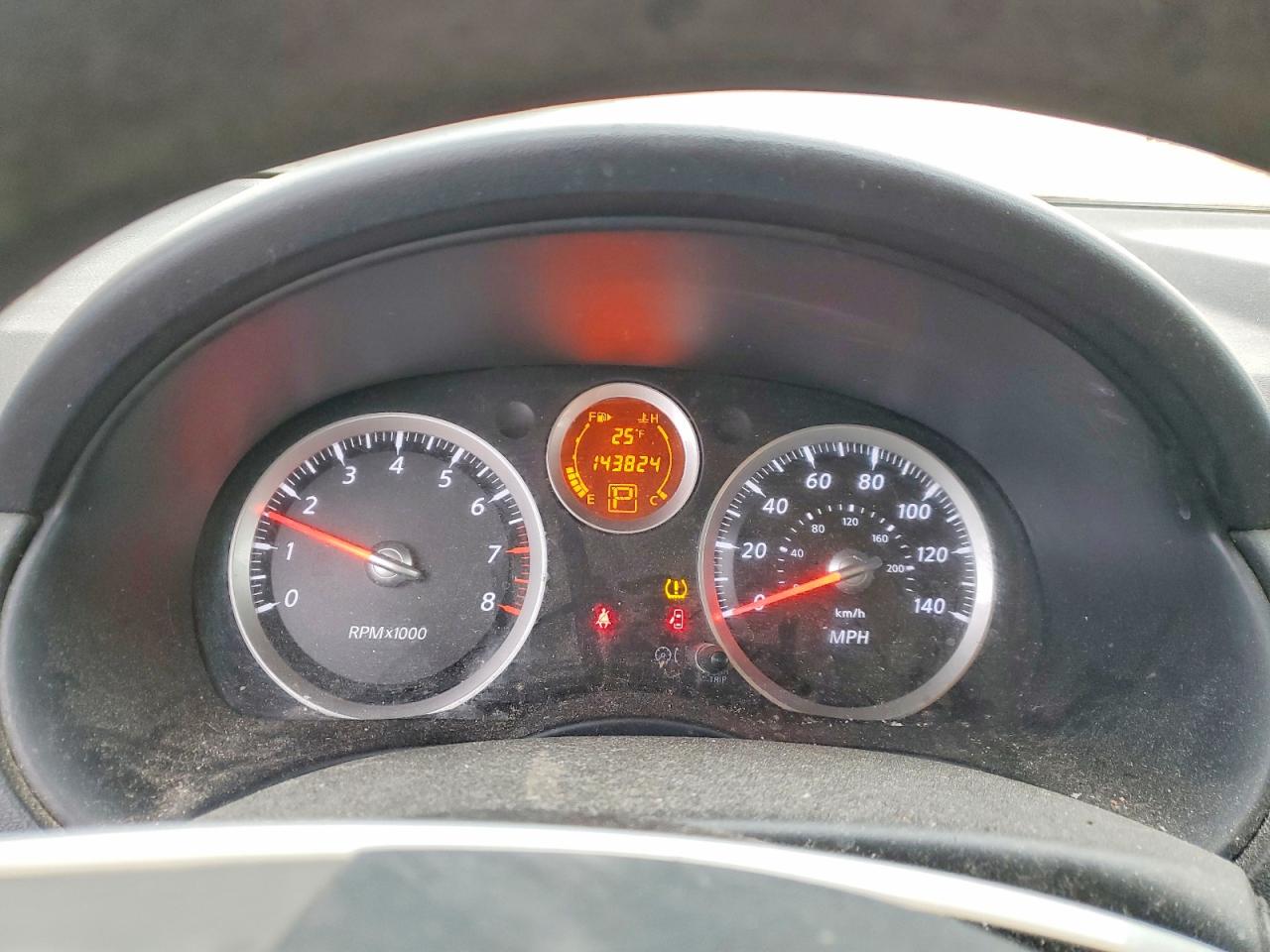 2011 NISSAN SENTRA 2.0 photo 25
