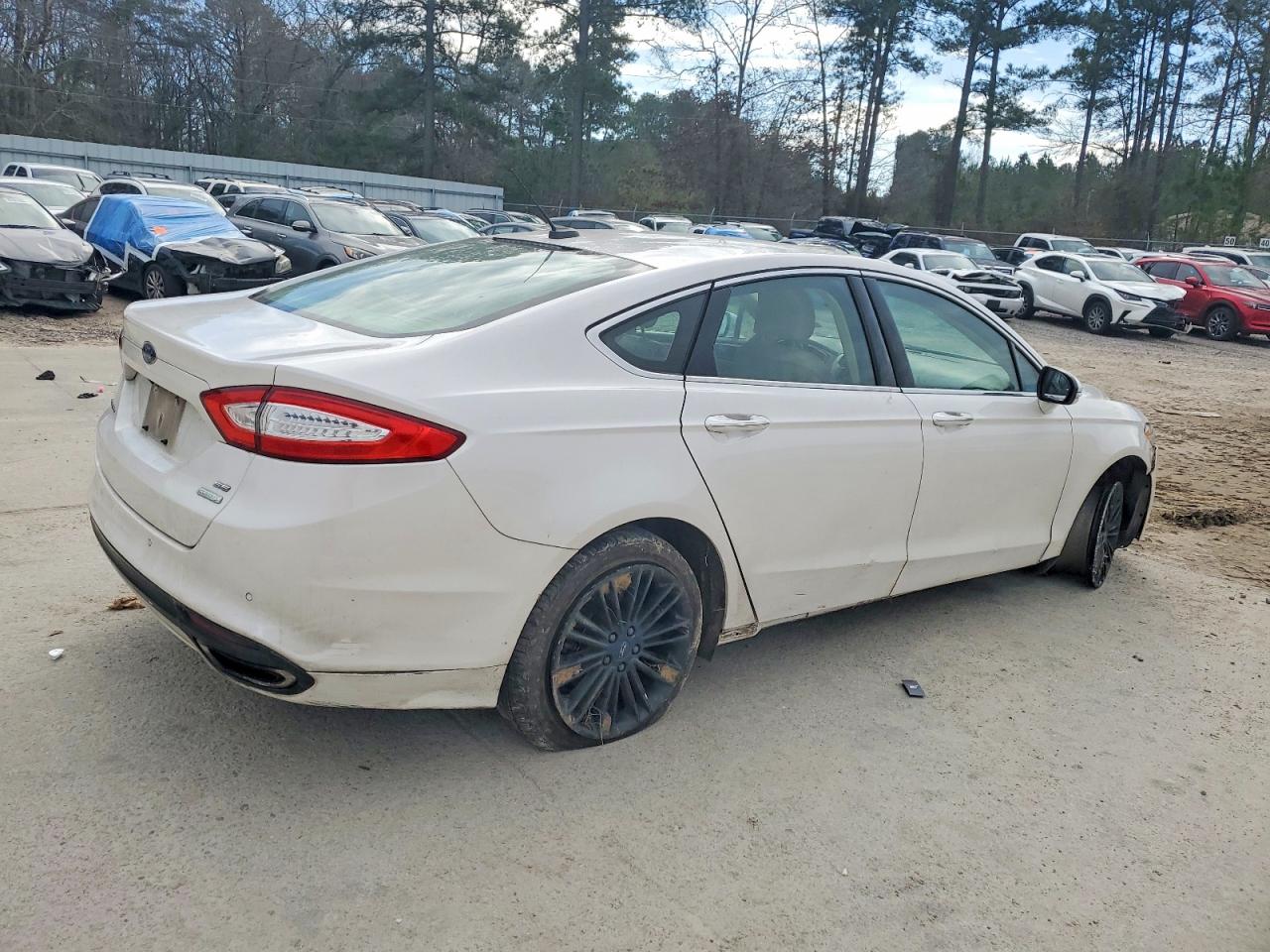 2016 FORD FUSION SE photo 3