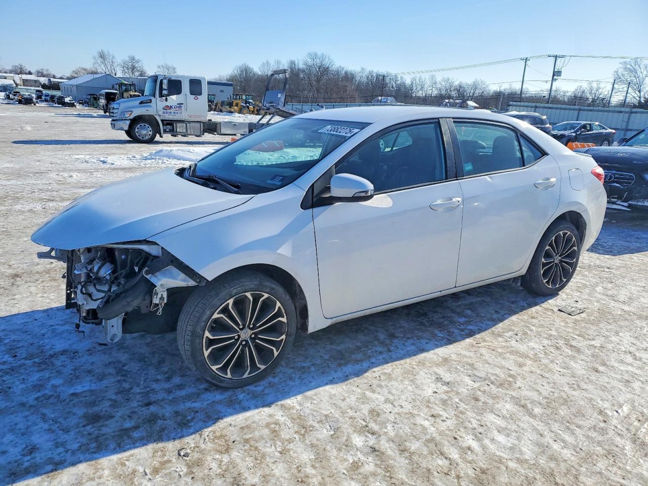 2015 TOYOTA COROLLA
