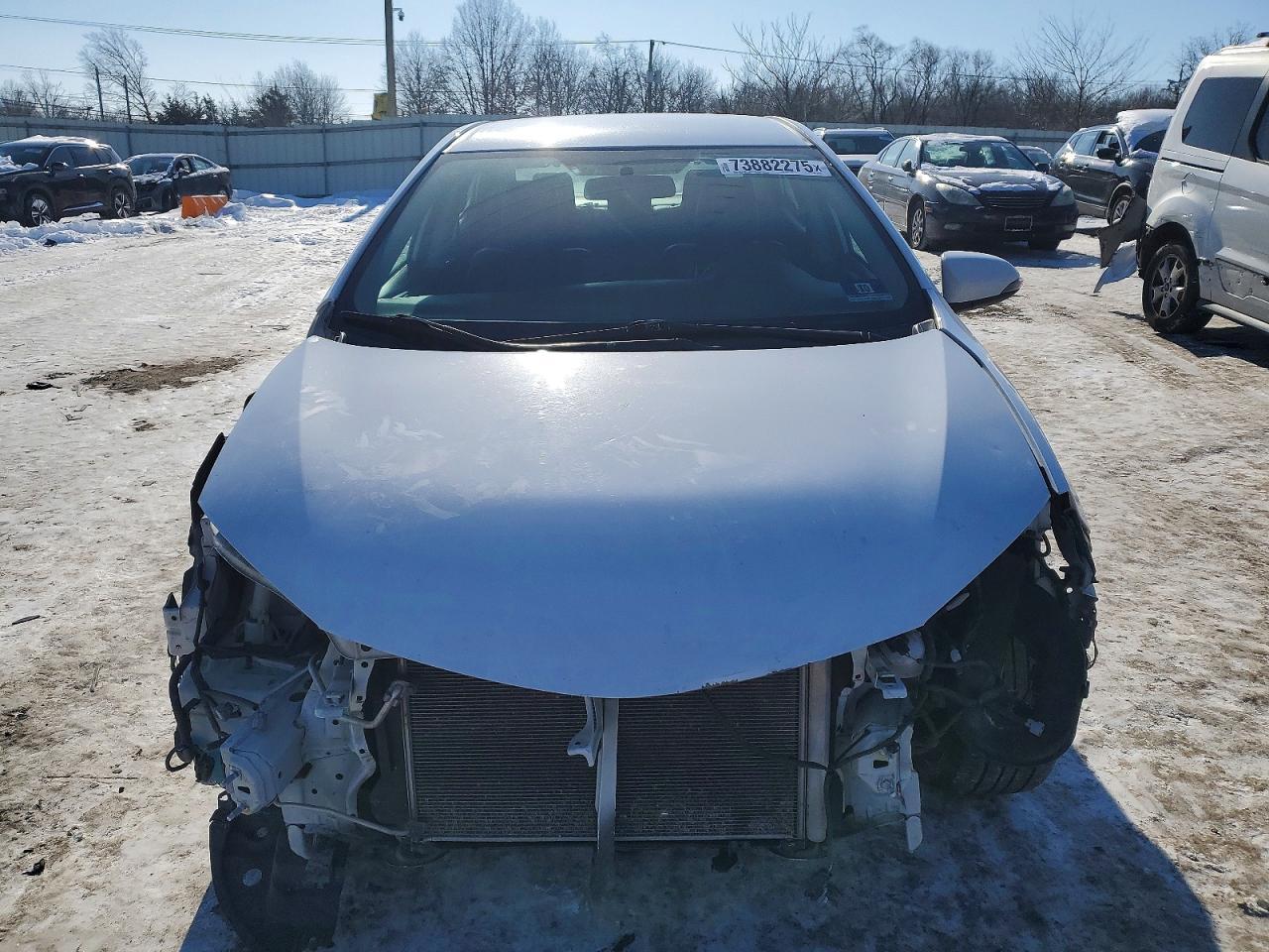 2015 TOYOTA COROLLA L photo 9