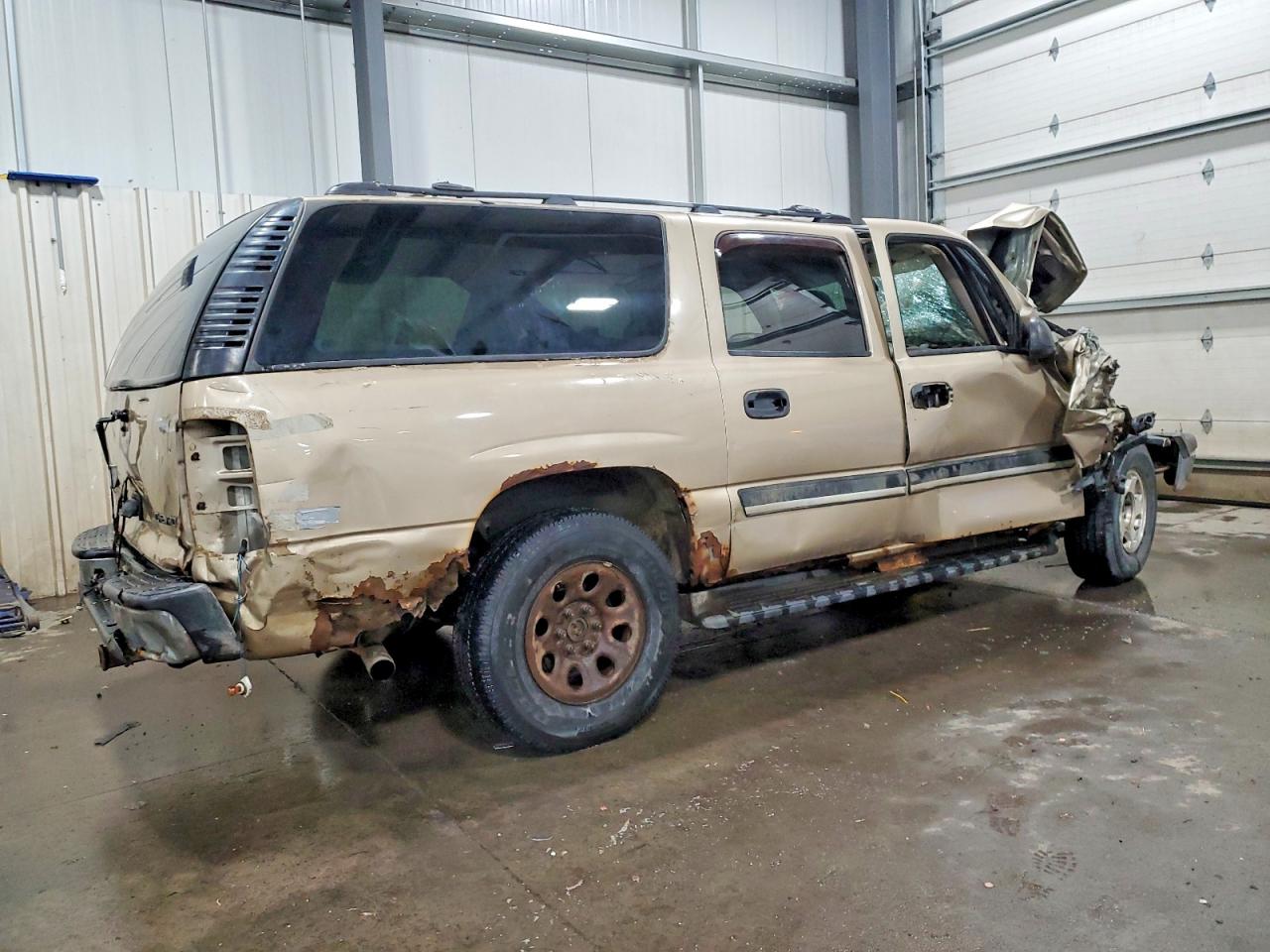 2005 CHEVROLET SUBURBAN K1500 photo 5
