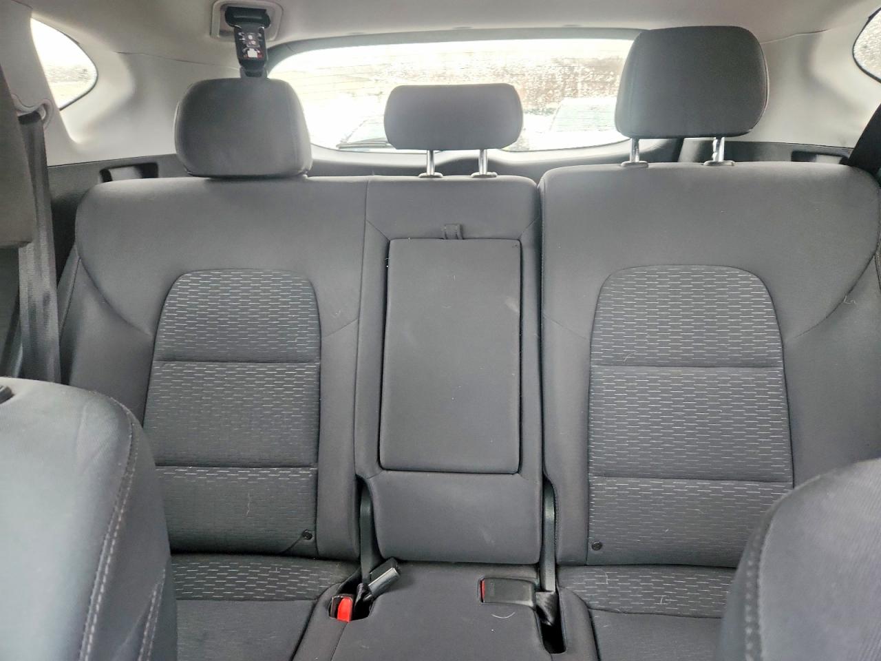 2019 HYUNDAI TUCSON VALUE photo 19