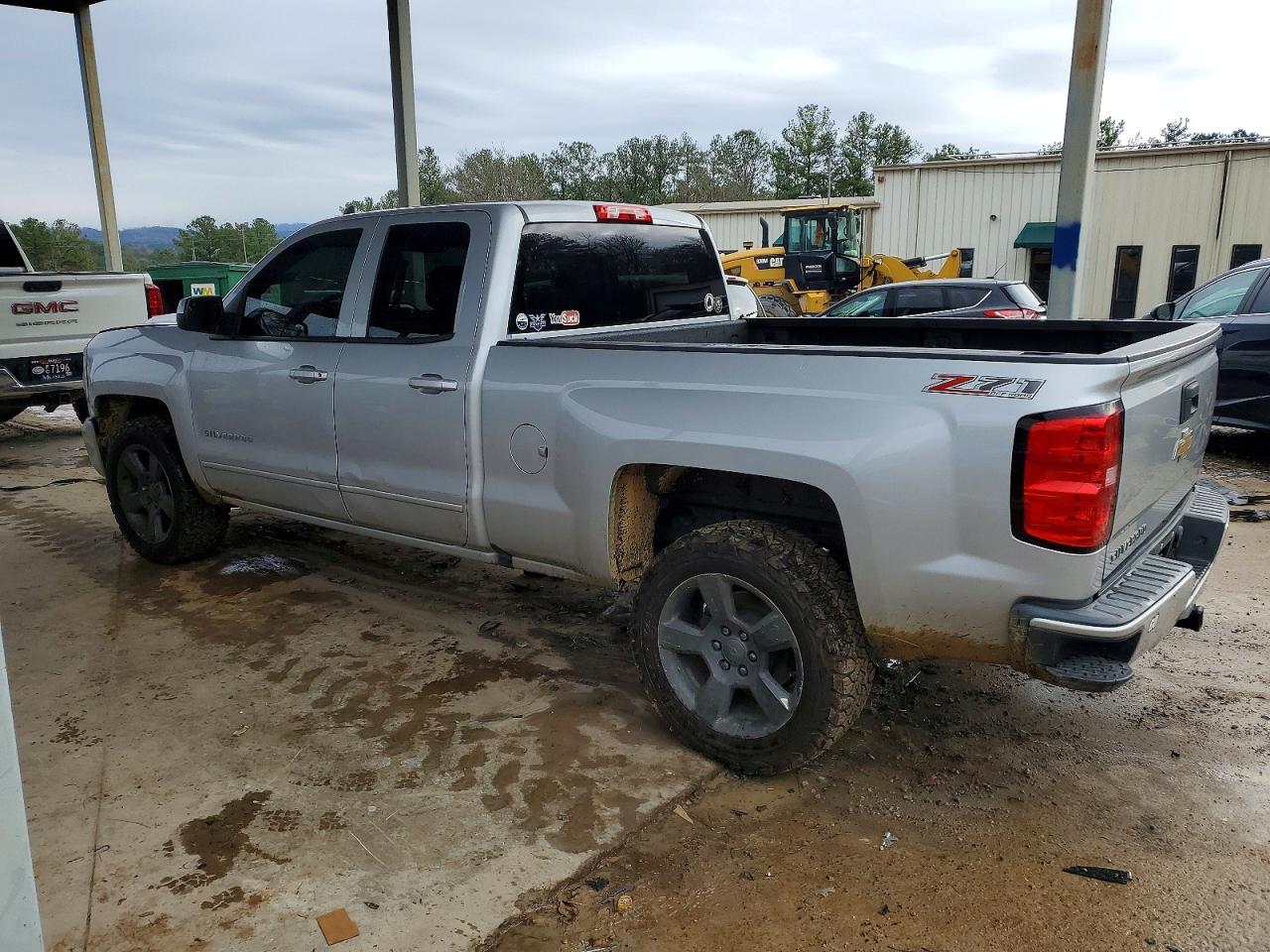2016 CHEVROLET SILVERADO K1500 LT photo 4