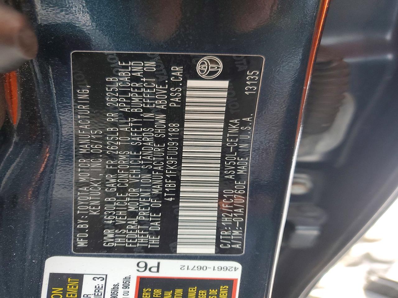 2015 TOYOTA CAMRY LE photo 37