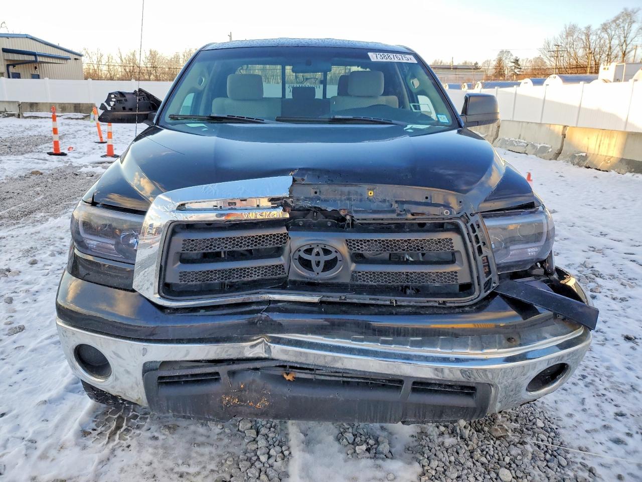 2011 TOYOTA TUNDRA DOUBLE CAB SR5 photo 13