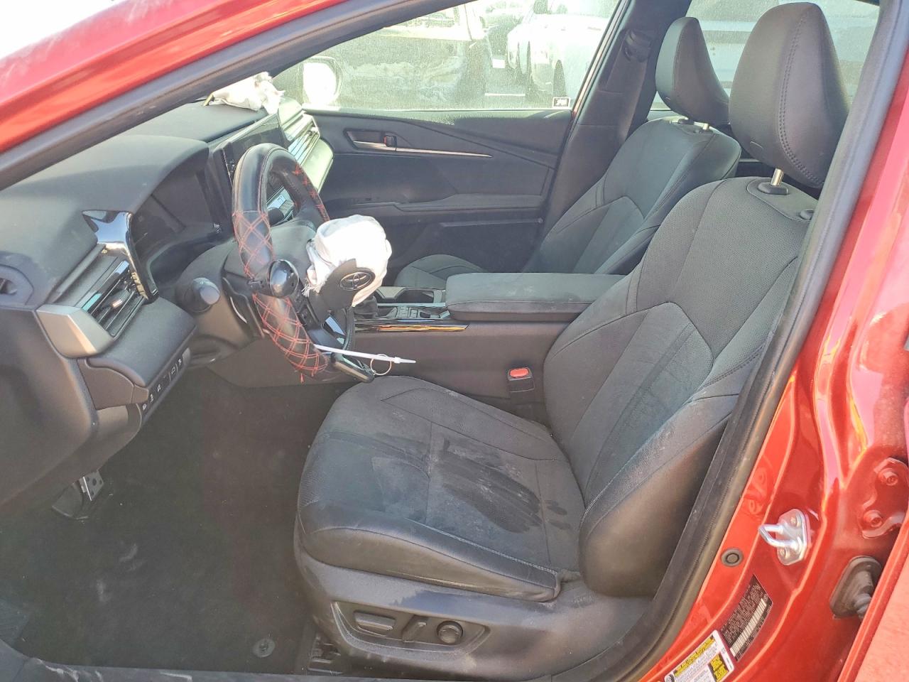 2025 TOYOTA CAMRY XSE photo 13