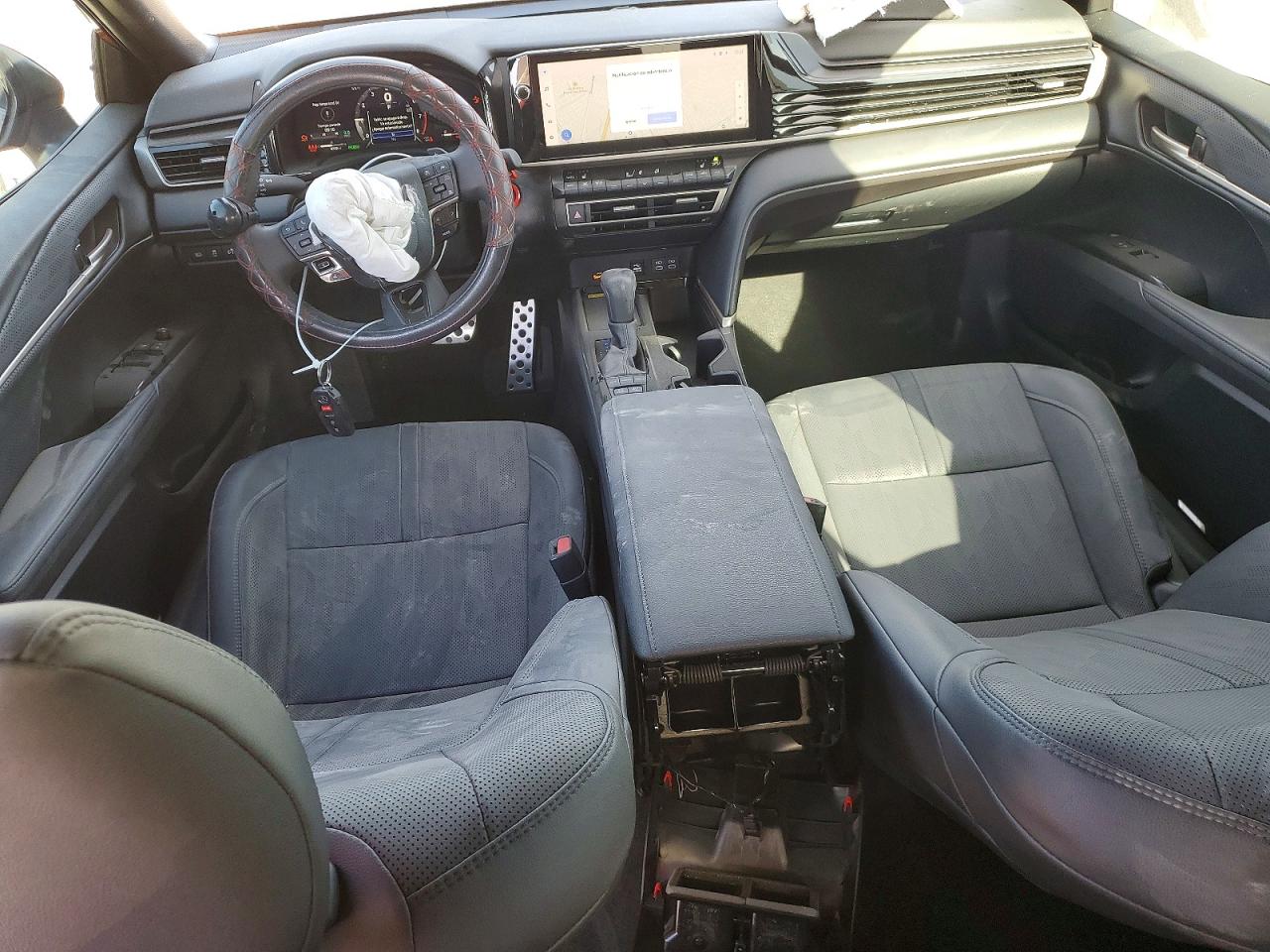 2025 TOYOTA CAMRY XSE photo 15