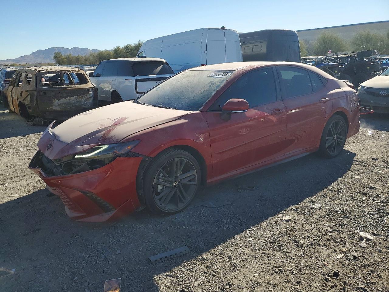 2025 TOYOTA CAMRY