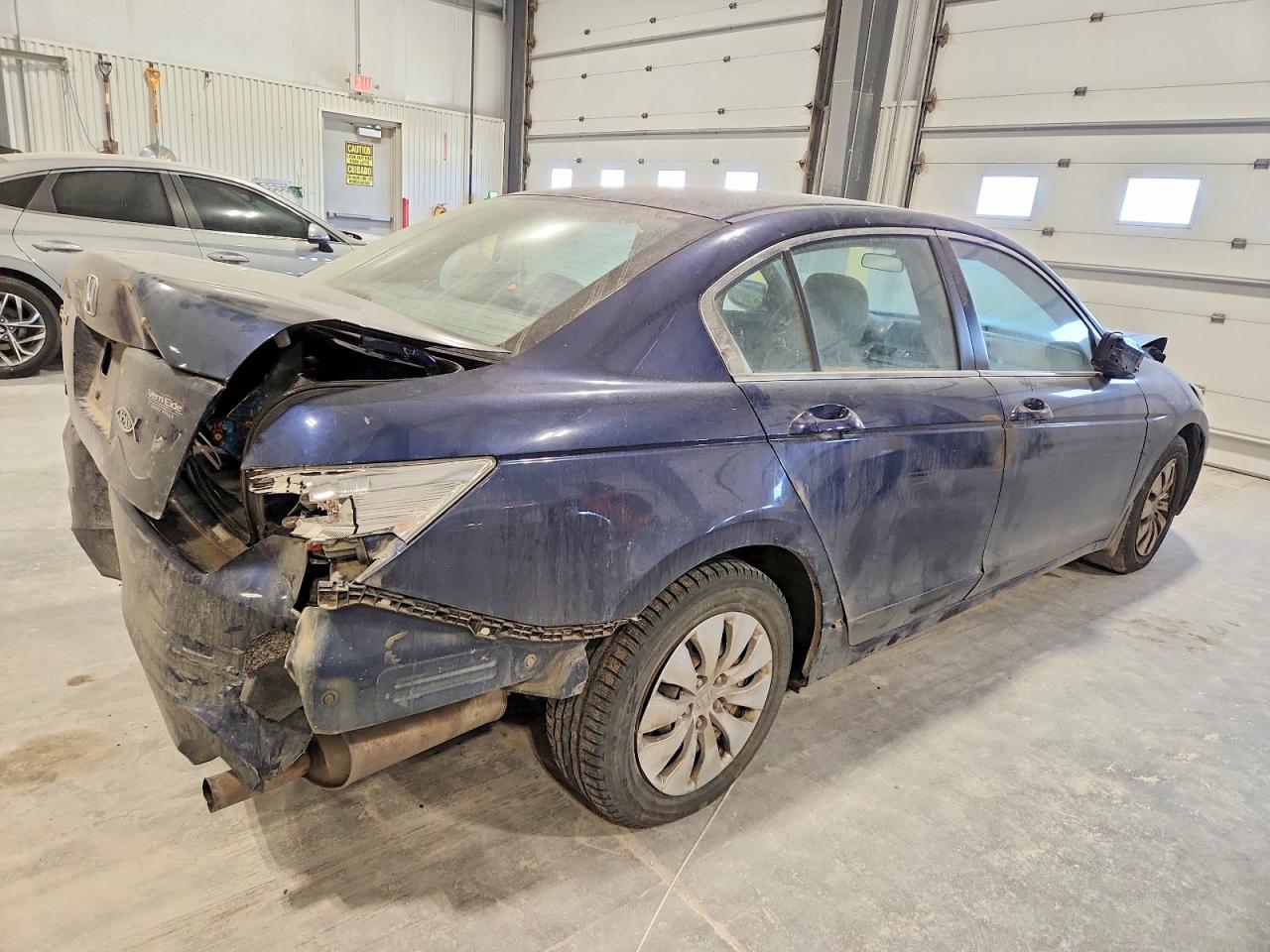 2009 HONDA ACCORD LX photo 3
