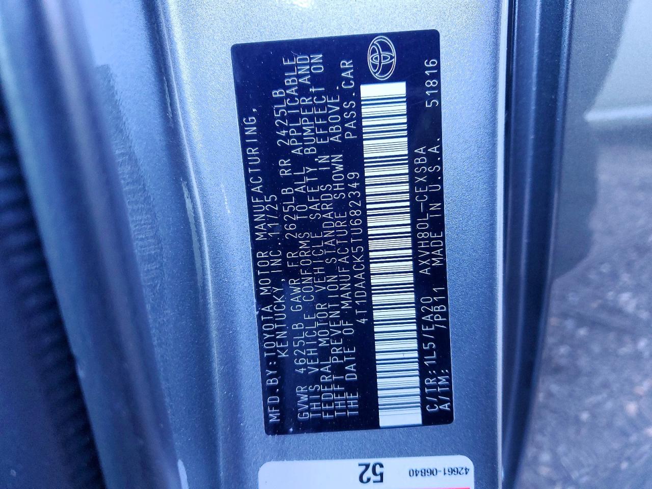 2026 TOYOTA CAMRY photo 12