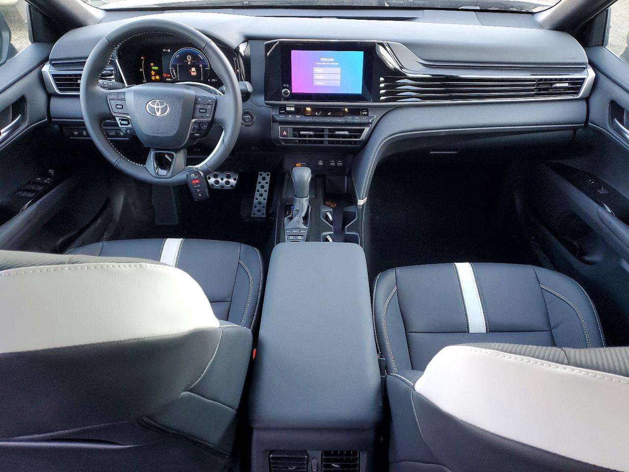 2026 TOYOTA CAMRY photo 8