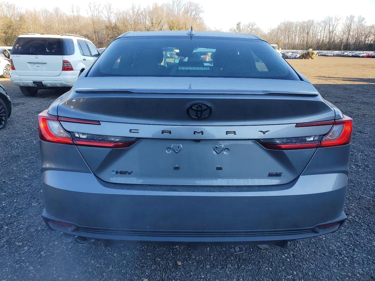 2026 TOYOTA CAMRY photo 6