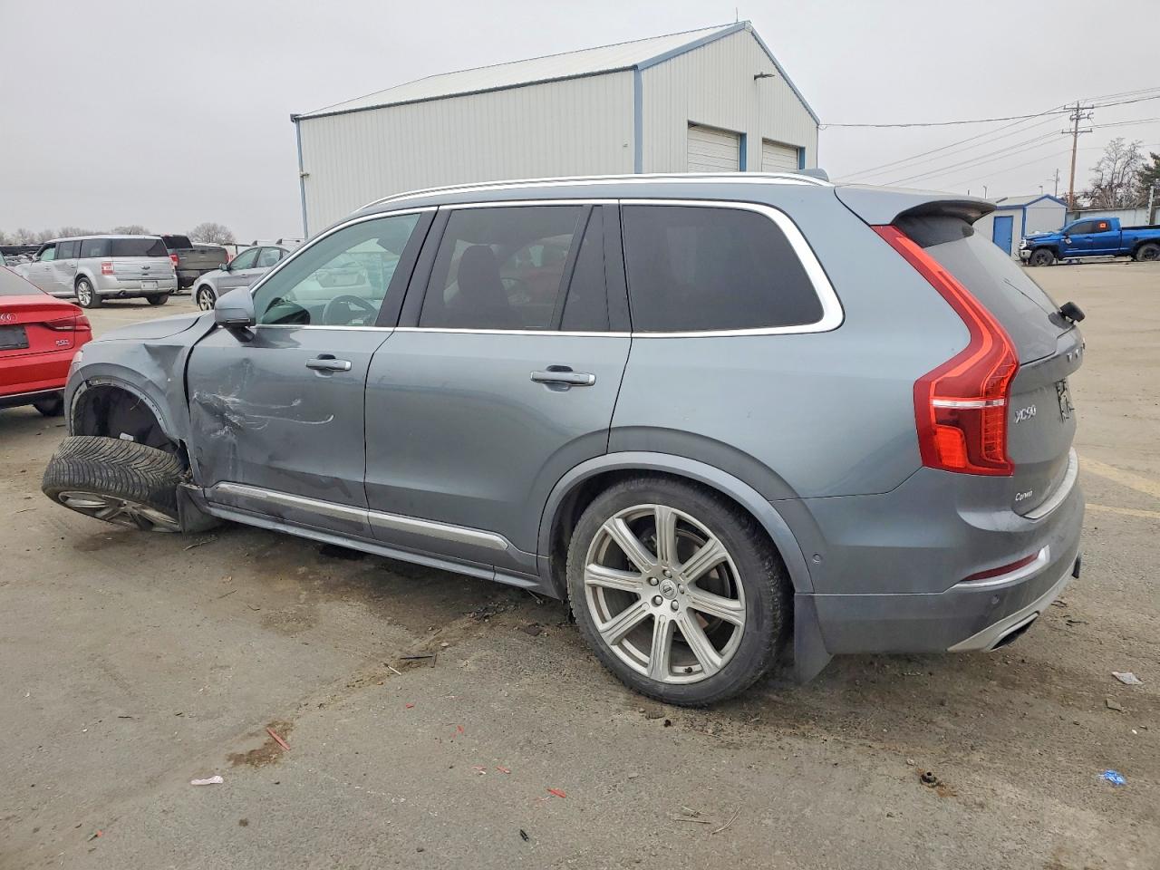 2019 VOLVO XC90 photo 2